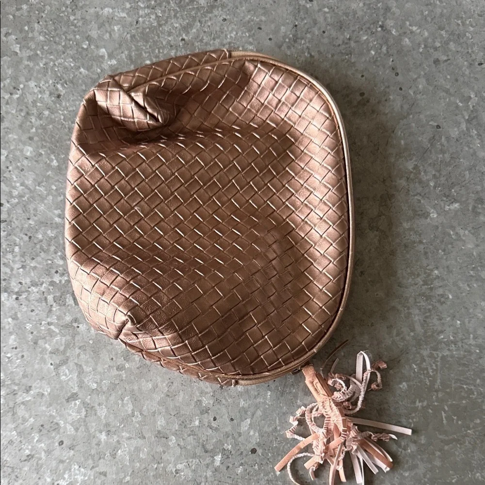 Elegant Woven rose gold makeup bag